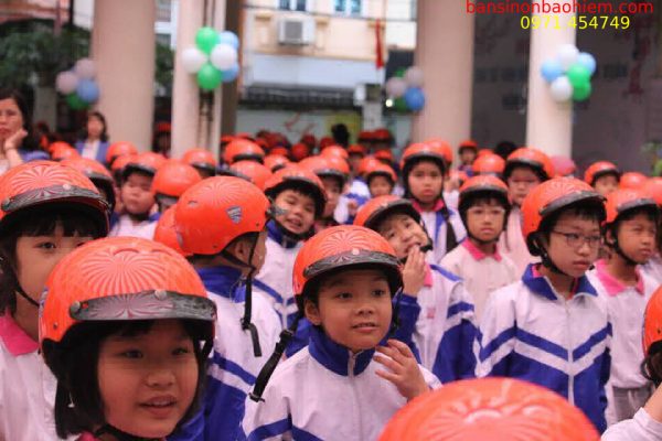 mũ bảo hiểm in logo