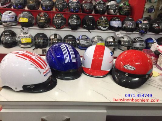 làm mũ bảo hiểm theo yêu cầu