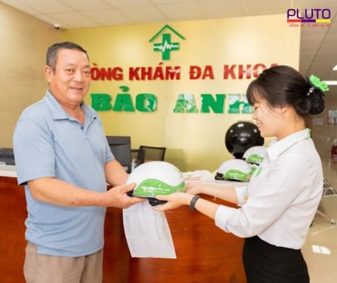 Nón bảo hiểm in logo đa khoa Bảo Anh